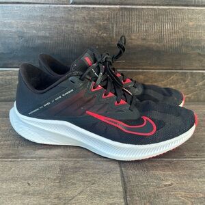 Nike Quest 3 Running Shoes Black Red Mens Size 8.5